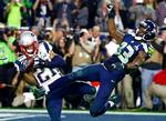 New England Patriots og Seattle Seahawks mødtes også i Super Bowl XLIX i 2015. Kampen, der betragtes som en af de bedste Super Bowls nogensinde, blev afgjort til allersidst, da Patriots' Malcolm Butler (tv.) greb bolden for næsen af Ricardo Lockette og dermed forhindrede Seahawks i at score det afgørende touchdown. Foto: Usa Today Sports / Reuters/Ritzau Scanpix