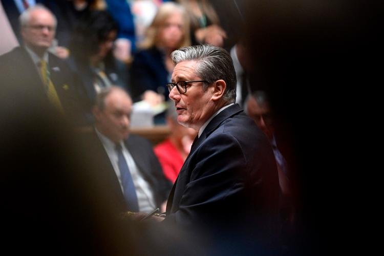 Storbritanniens premierminister Keir Starmer måtte onsdag erkende, at han kendte til Peter Mandelsons relation til Epstein, da han udpegede ham til ambassadør i Washington. Foto: -/Ritzau Scanpix