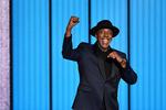 Arsenio Hall taler under Emmy-uddelingen i 2024. Halls eget talkshow, 'The Arsenio Hall Show', har i sin levetid modtaget to Emmy-statuetter.  Foto: Valerie Macon/Ritzau Scanpix