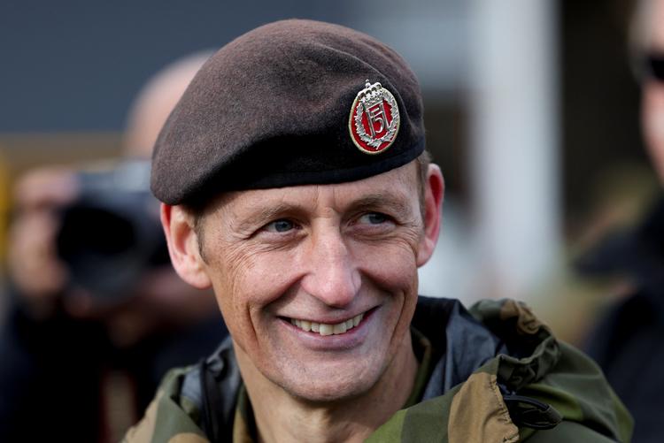 Norges forsvarschef, Eirik Kristoffersen, vil i et interview med The Guardian ikke udelukke en russisk invasion i dele af landet. Foto: Yves Herman/Ritzau Scanpix