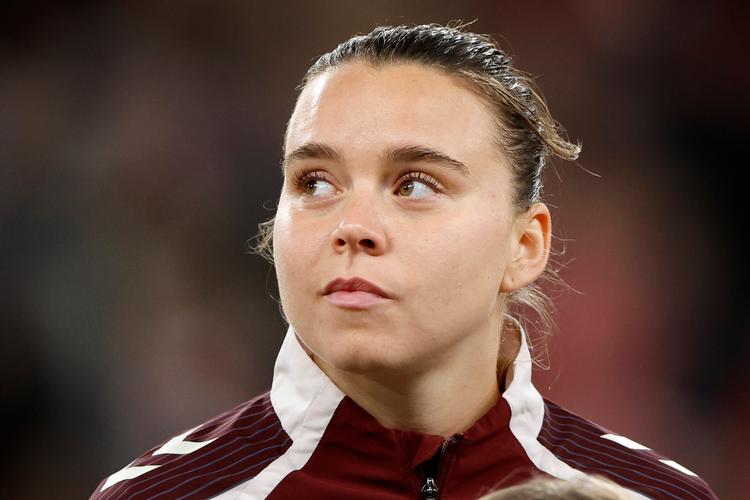 Emma Snerle er skadet og er derfor ikke med i truppen, når Danmark møder Serbien og Italien i VM-kvalifikationen. Foto: Jens Dresling