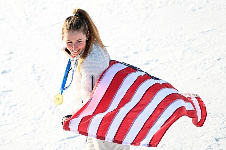 Efter otte års kamp lykkedes det endelig for verdens bedste slalomløber nogensinde gen at vinde en olympisk guldmedalje. Shifrins vindermarginal er den største i slalom (både mænd og kvinder) siden Vreni Schneider vandt med 1,68 sek. i 1988. Foto: Tiziana Fabi/Ritzau Scanpix