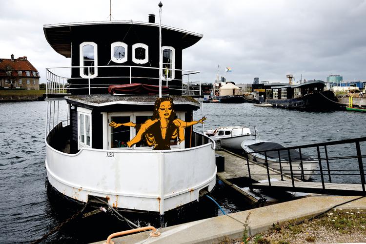 En husbåd på Christianshavn eller i Krudtløbet er på ønskelisten hos 27-årige Mia. 