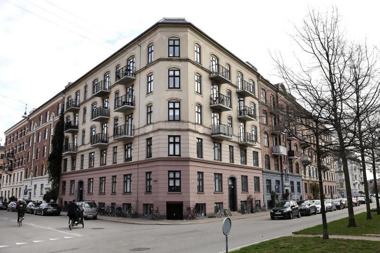 Mere end 40 procent af boligejere mellem 18 og 29 år i Københavns Kommune har forældre, der befinder sig blandt de mest velhavende 10 procent. 