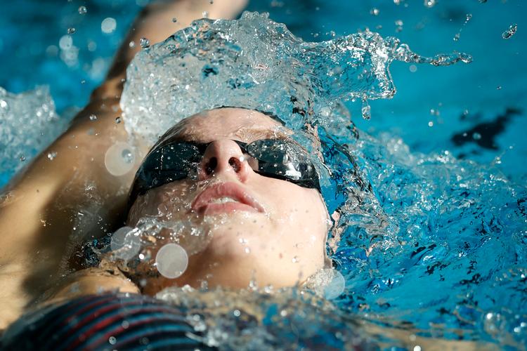 Martine Damborg har taget svømmeverdenen med storm, efter at hun vandt to EM-guldmedaljer i december. Foto: Jens Dresling