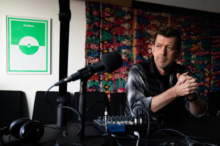 Peter Brüchmann er medstifter af og chefredaktør på Mediano. Når han på et tidspunkt trækker sig tilbage, overtager Ekstra Bladet hele mediet.  Foto: Andreas Merrald