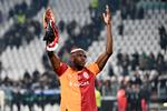 Galatasarays Victor Osimhen jubler efter at have været med til at sikre det videre avancement med en samlet 7-5-sejr over Juventus. Foto: Isabella Bonotto/Ritzau Scanpix