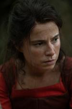 Den irske skuespiller Jessie Buckley har faktisk spillet Julie i en tv-dramatisering af 'Romeo og Julie'. Men nu gælder det altså Shakespeare i Maggie O'Farrells nutidsfortolkning.  Foto: Focus Features LLC