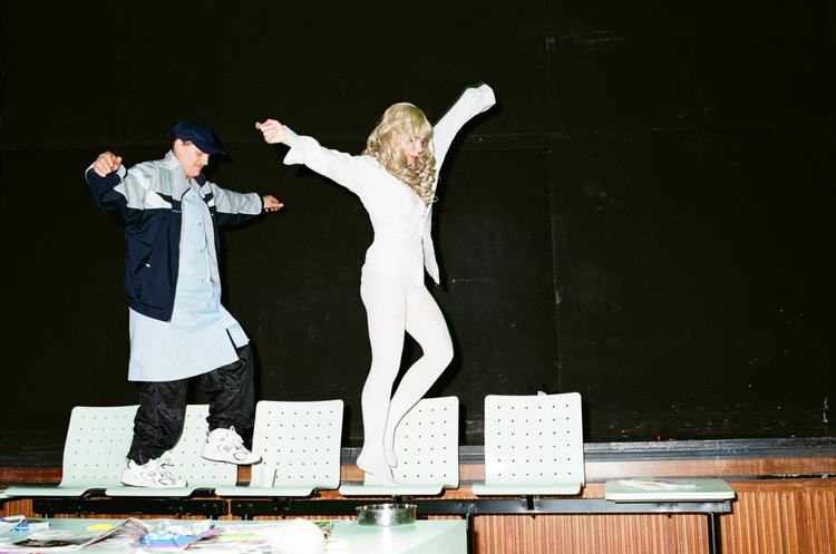 Belgiskfødte Benny Claessens forestilling eksperimenterer over Tove Ditlevsens københavnertrilogi, men blev sablet ned. Foto: Apollonia Theresa Bitzan