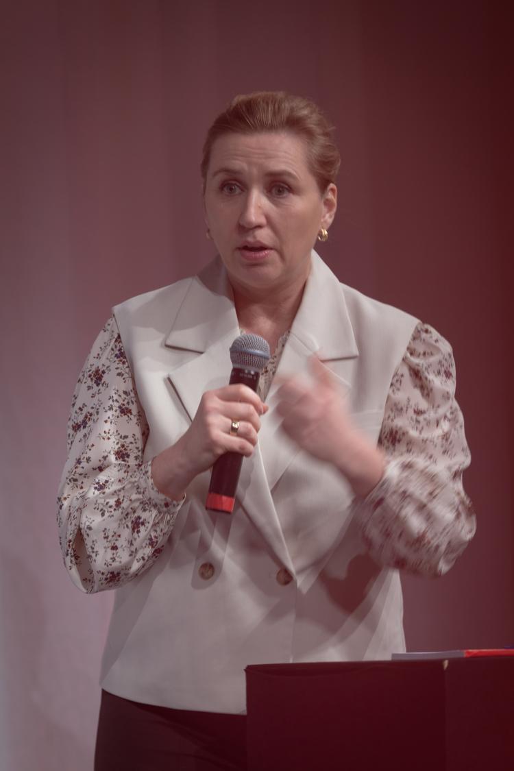Mette Frederiksen besøgte Politikens Hus i en samtale med avisens chefredaktør, Christian Jensen, knap en uge inde i valgkampen.  Foto: Miriam Dalsgaard