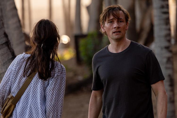 Den måde, Esben Smed får en gymnasielærer til at være så blottet for personlighed, er en bemærkelsesværdig præstation. Det er ment som en stor ros. Foto: Nordisk Film