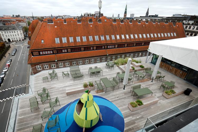 Filmtaget ligger på Det Danske Filminstituts tagterrasse i Gothersgade og er på 1.700 kvadratmeter med udsigt over Kongens Have i København.   Foto: Jens Dresling