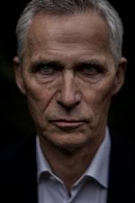 Siden 90'erne har Jens Stoltenberg stort set uafbrudt været enten norsk topminister eller generalsekretær for Nato. Af samme grund kan han prale af et usædvanligt langt og flot politisk curriculum vitae.   Foto: Mads Nissen