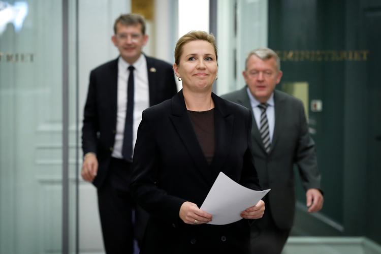 Socialdemokratiets politiske ordfører, Christian Rabjerg Madsen, vil stadig ikke løfte sløret for hvilken regeringskonstellation, Socialdemokratiet helst ser efter næste valg. Det til trods for, at en ny Megafon-måling viser, at S står i samme situation som efter valget i 2022. Foto: Jens Dresling