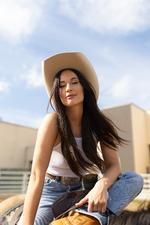 Fra country til pop og tilbage igen. Den amerikanske countrystjerne Kacey Musgraves har efter et par halvgode plader fundet tilbage til sine rødder i det texanske sand og lavet sin bedste plade i flere år.  Foto: Kelly Christine Sutton