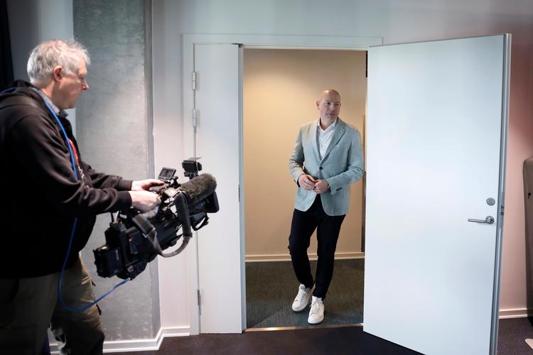 Landstræner Brian Riemer er ærgerlig over de mange skader, der har ramt Danmarks landshold, men han er alligevel fortrøstningsfuld op til VM-playoffkampen mod Nordmakedonien. Foto: Jens Dresling