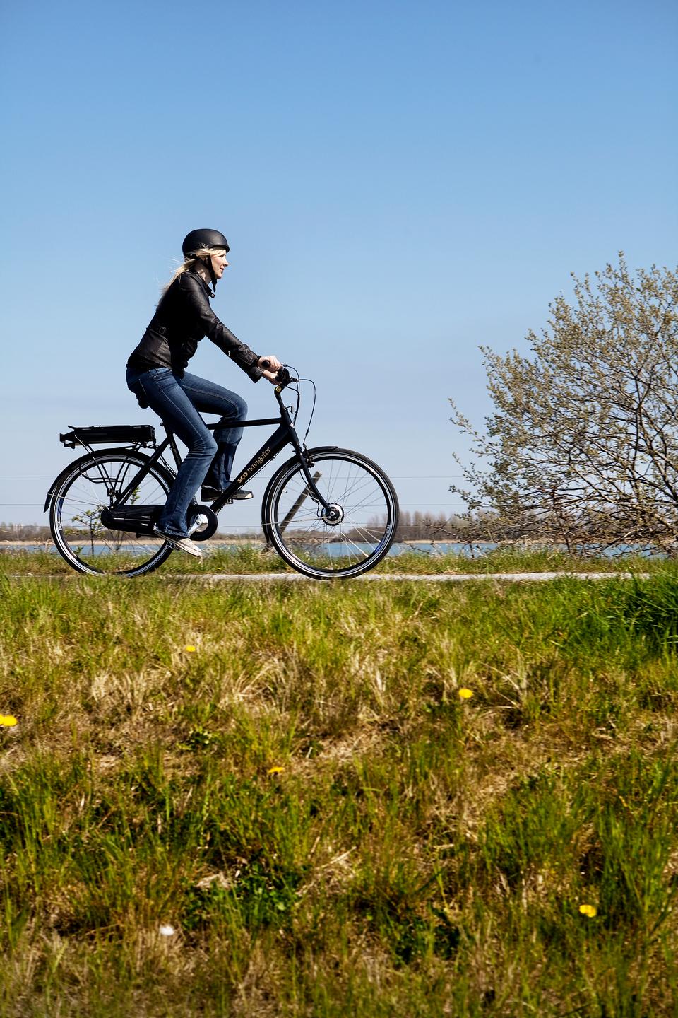 Det kan føles, som om elcyklen 'gør arbejdet for dig', men forskningen viser noget opmuntrende