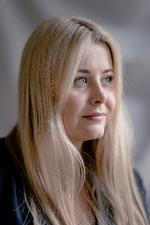 Fransiska Mannerup er tidligere anbragt og forperson for De Anbragtes Vilkår. Som voksen fik hun aktindsigt i sin egen sag. Her opdagede hun, at hendes navn gennem årene ofte var stavet forkert.  Foto: Peter Maunsbach