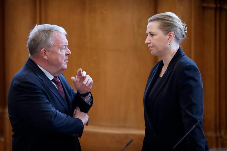 Lars Løkke Rasmussen (M) sagde fredag, at han ikke vil deltage i flere forhandlingsmøder, før Mette Frederiksen (S) får V og K til bordet. Foto: Jens Dresling