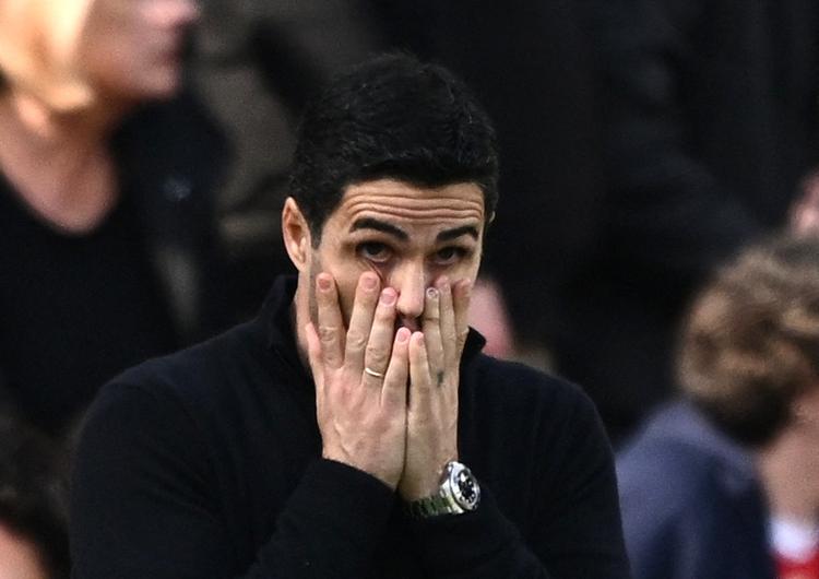 Arsenal-manager Mikel Arteta må sande, at spændingen er tilbage i guldkampen i Premier League efter topholdets nederlag på hjemmebane. Foto: Dylan Martinez/Ritzau Scanpix