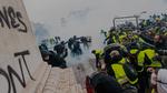 Under De Gule Vestes demonstrationer steg politibrutaliteten, og flere demonstranter kom til skade og fik varige alvorlige. Mange episoder blev filmet af mobilkameraer i klip, som vises i 'Interne affærer: Sag 137'. Foto: Rialto 
