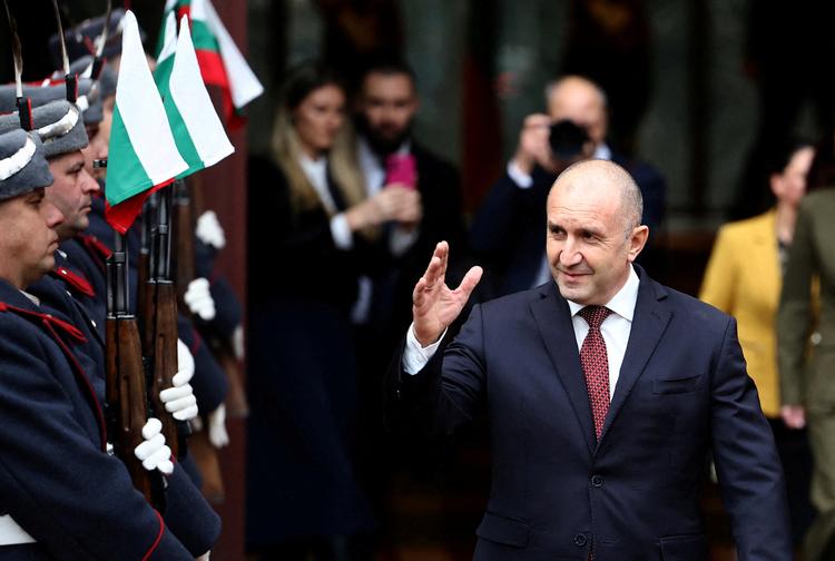Tidligere præsident Rumen Radev fører i meningsmålingerne op til parlamentsvalget i Bulgarien søndag. REUTERS/Stoyan Nenov/File Photo Foto: Stoyan Nenov/Ritzau Scanpix