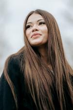 Hjertesorg og depression optrådte allerede tidligt i Sofie Poulsens liv. Sammen med alt det gode ved at være ung. I ny dokumentar vil hun vise alle nuancerne ved at være teenager. Foto: Loui Pedersen