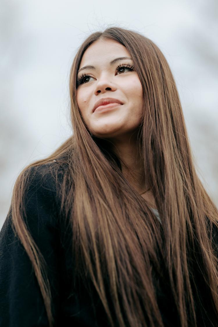 Hjertesorg og depression optrådte allerede tidligt i Sofie Poulsens liv. Sammen med alt det gode ved at være ung. I ny dokumentar vil hun vise alle nuancerne ved at være teenager. Foto: Loui Pedersen