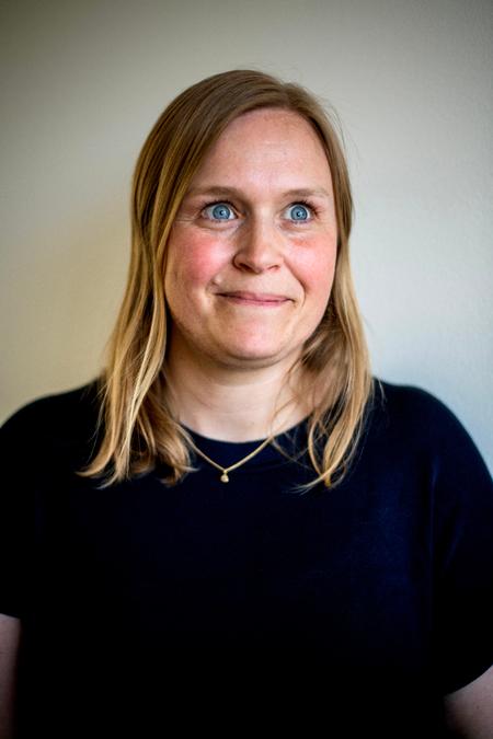 Louise Paterek har indstillet pædagogerne på Dragestuen på institutionen Køjevænget til Politikens Pædagogpris, fordi de hjalp familien i en hård tid.  Foto: Janus Engel