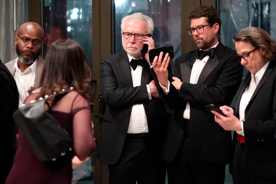 Kendt CNN-vært søgte tilflugt på toilettet