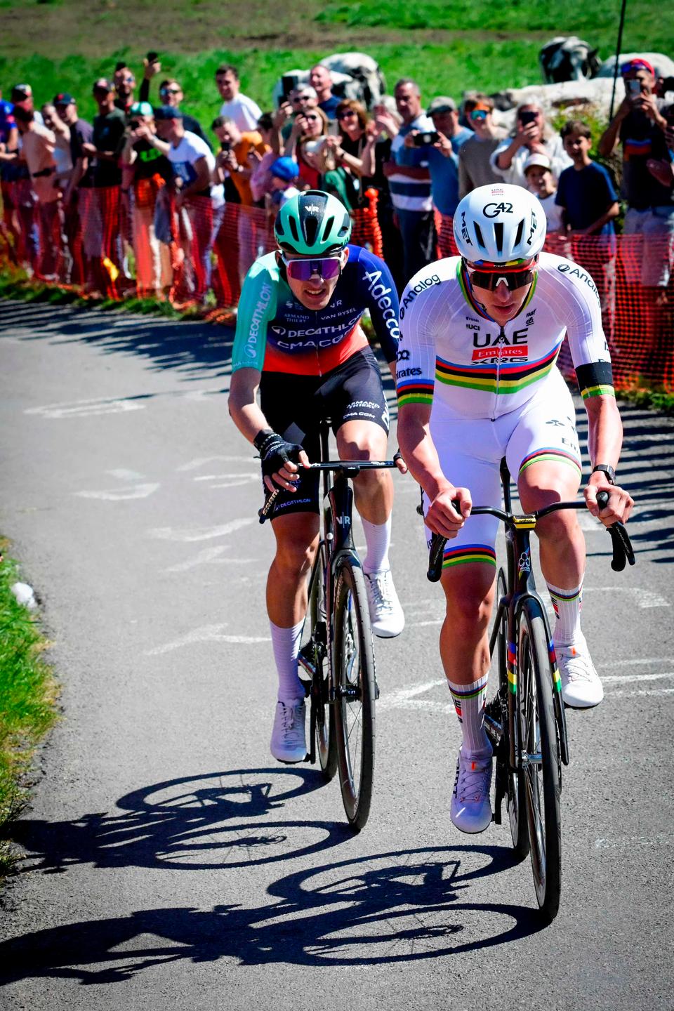 Pogacar forsøger at smide fransk stjernefrø