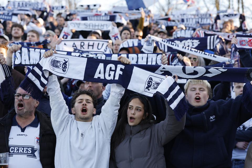 Omgivelserne var perfekte – det var spillet ikke