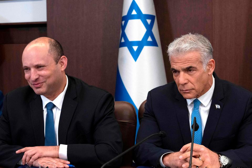 Netanyahus største rivaler går sammen for at vælte ham – de har gjort det før
