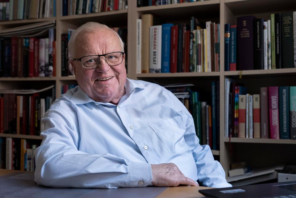 Tidligere minister Helge Mortensen er død