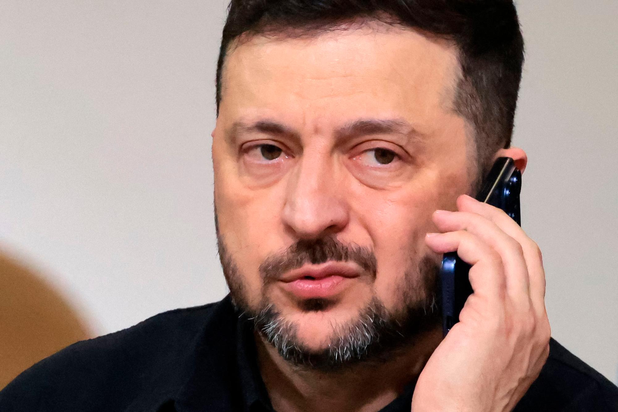 Zelenskyj anklages for korruption i største sag i årevis efter lækkede telefonsamtaler — image 2