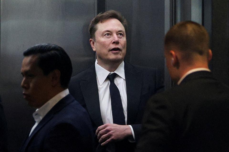 Elon Musk indgår forlig i sag om køb af Twitter-aktier