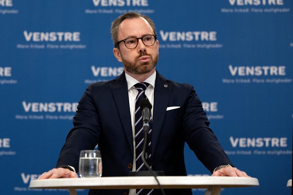 Ellemann udgiver bog om en turbulent periode set indefra