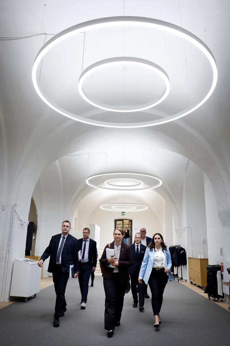 Statsrevisorerne fremlagde på et pressemøde mandag Rigsrevisionens sønderlemmende kritik af politiets manglende efterforskning af sager.  Foto: Jens Dresling