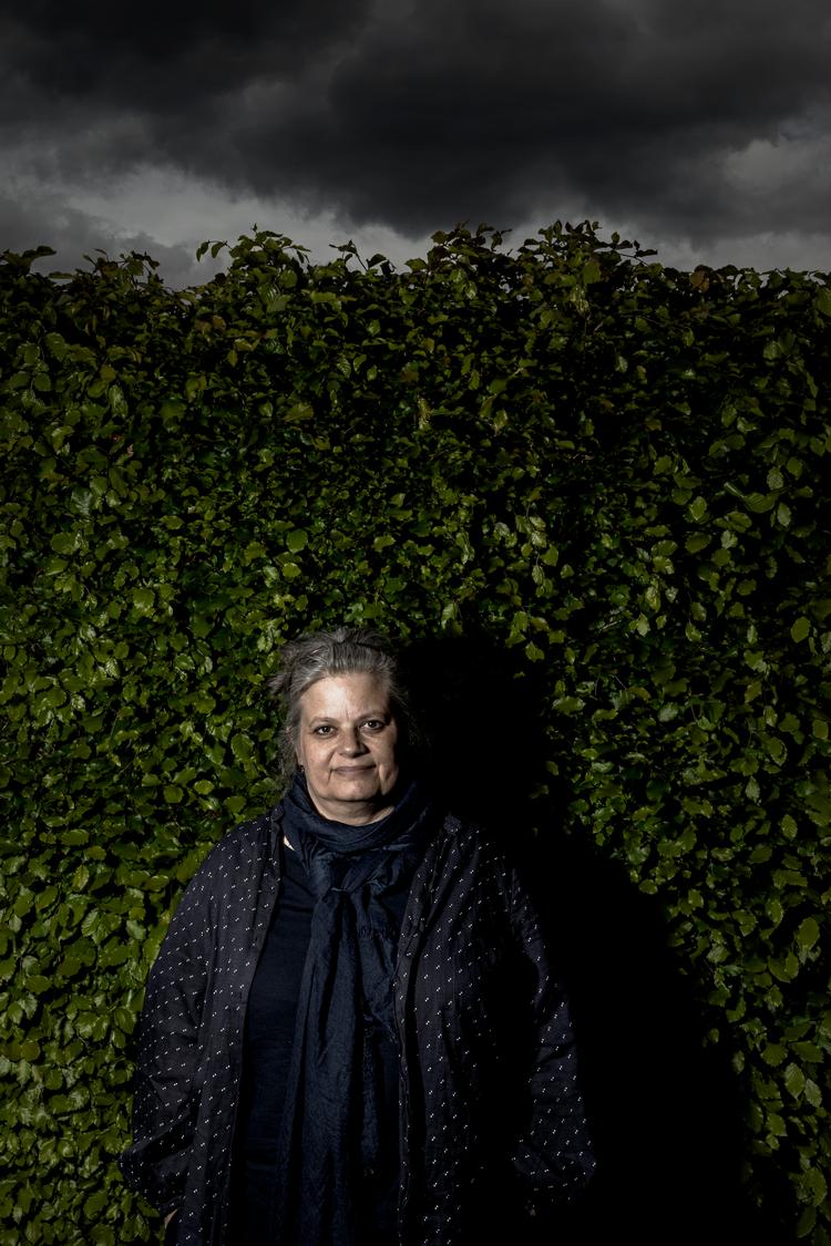 »Vi er så bange for at såre andre, at vi bliver usikre på, hvad vi tør sige«, siger folkeskolelærer Maya Hvass, der oplever et normpres på folkeskolen fra muslimske folkeskoleelever. Foto: Martin Lehmann