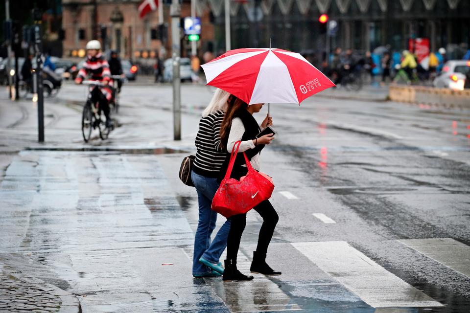Ustadigt weekendvejr med solchancer til Sjælland er på vej