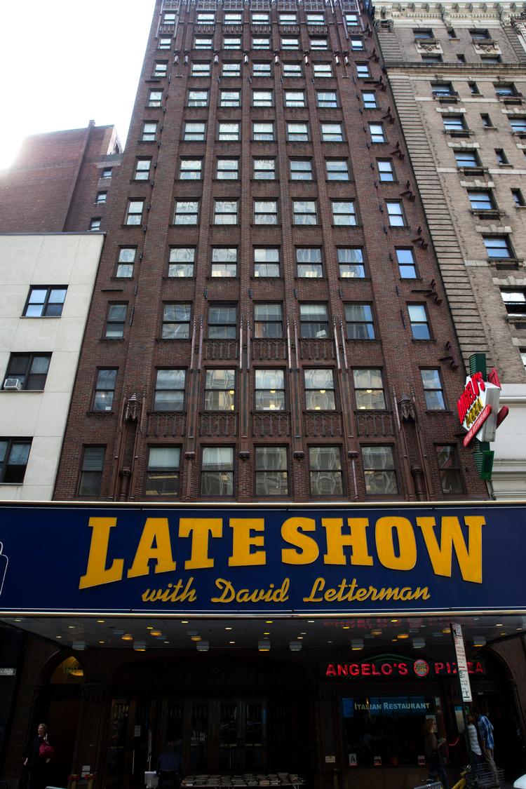 Efter mere end 33 år og omkring 6.000 afsnit kører talkshowet ’The Late Show’ over skærmen på den store tv-station CBS for sidste gang.  Her et billede fra CBS, New York fra dengang David Letterman var vært. Foto: Mike Segar/Ritzau Scanpix