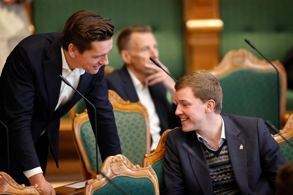 S beskylder DF for løftebrud: Bliver »en fransk klovn« i Folketinget
