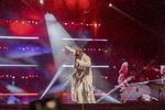 Royal Arena gyngede til ‘Smack That’, ‘Sexy Love’ og en lind strøm af radiohits, da Ne-Yo og Akon leverede en koncert bygget på ren nostalgi og festenergi. Foto: Miriam Dalsgaard