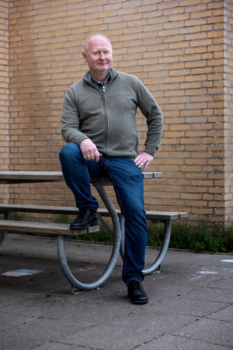 Ole Frederiksen er skoleleder på Rødby Skole på Lolland. Han har arbejdet på forskellige skoler i området siden starten af 00’erne. Foto: Nicolai West