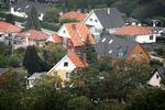 Priserne på huse i hovedstaden stiger markant. og resten af landet følger godt med. Her et villakvarter i Mørkhøj. Foto: Jens Dresling