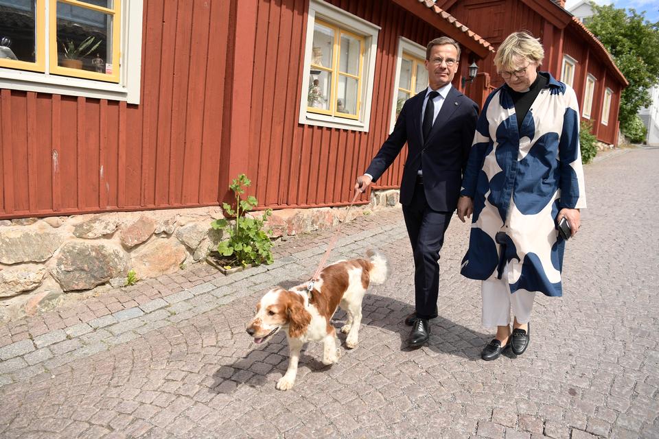 Sveriges statsminister anklages for korruption tre