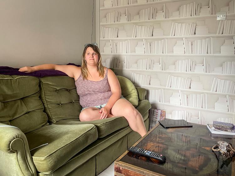 Angela Quincy fra Whitstable var uden vand i tre dage, da en hedebølge ramte Sydengland i maj. Hun og resten af Whitstables beboere er overbevist om, at det ikke bliver sidste gang. Foto: Thea Modigh