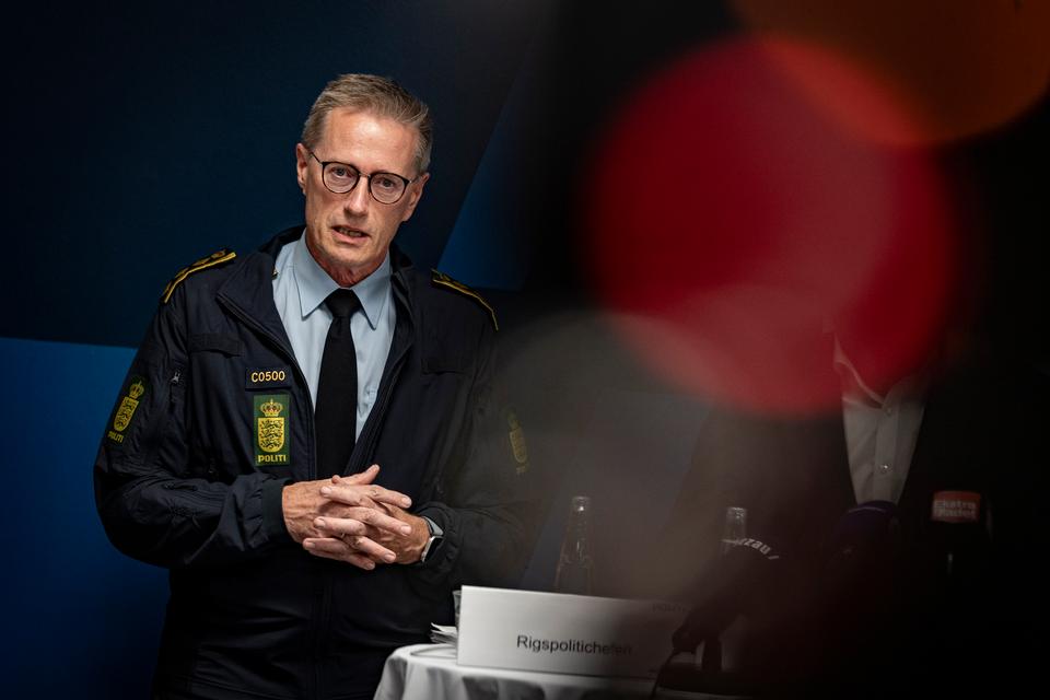 Frustrerede ordførere er glade for at rigspolitichef rokeres væk