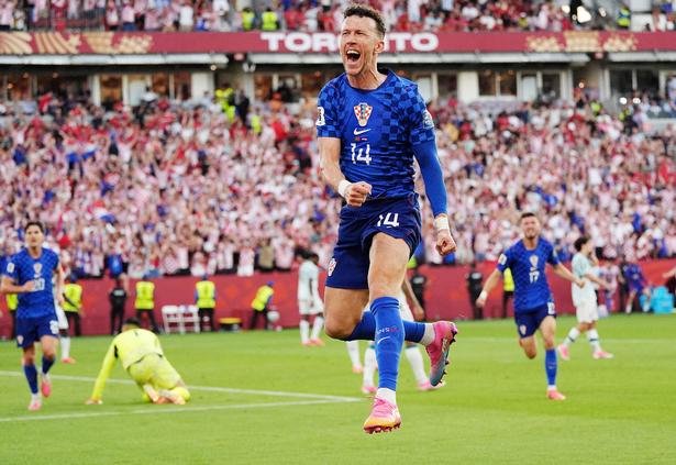 Ivan Perisic antændte en eksplosiv anden halvleg med sit mål til 1-0 til Kroatien. Herefter bølgede kampen frem og tilbage med et hav af chancer og mål, hvoraf flere af dem dog blev annulleret. Foto: John E Sokolowski/Ritzau Scanpix