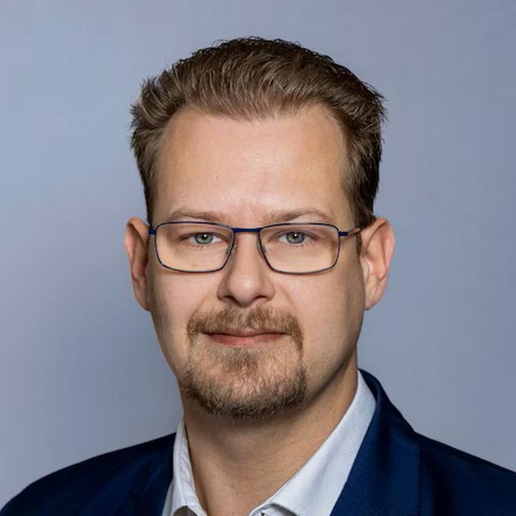 Allan Blak mener, at Dansk Folkepartis udlændingepolitik er blevet for grov. Det koster ham nu medlemskabet af partiet.  Foto: Lollands kommune